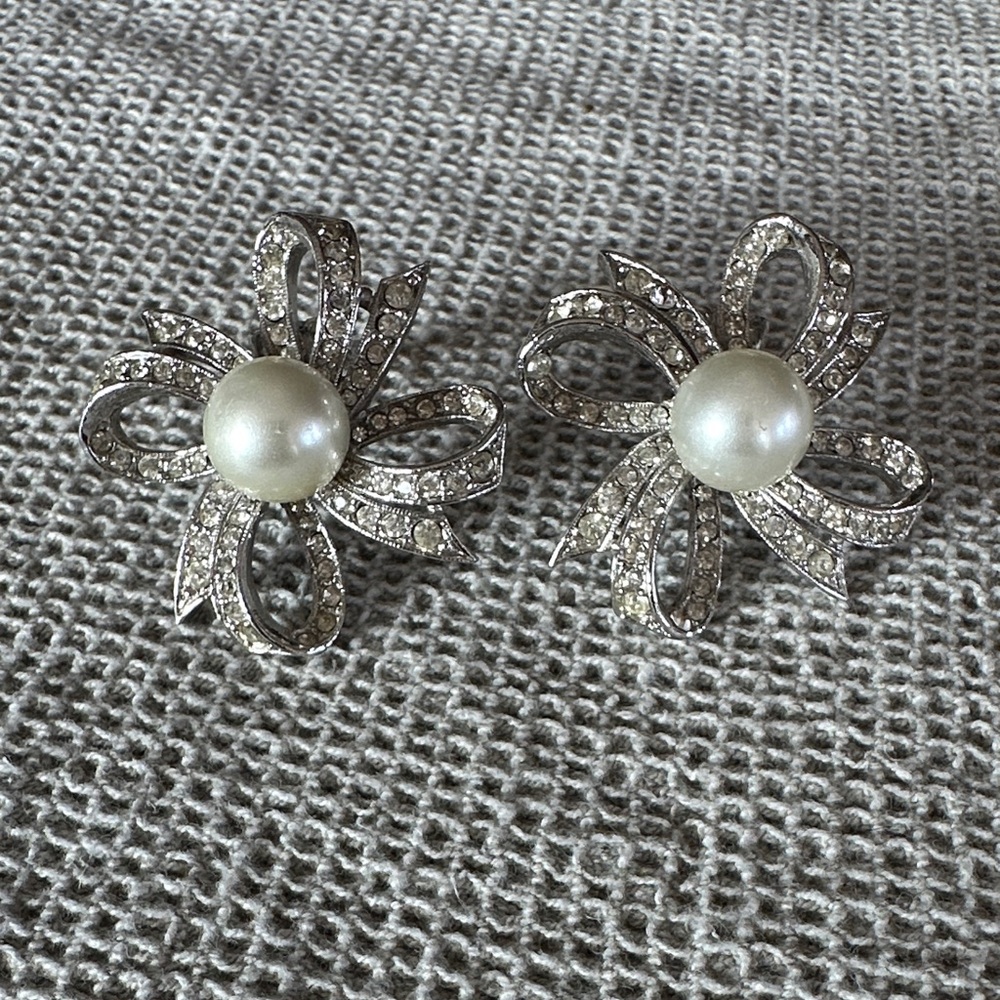 Kenneth Jay Lane Clip Silver and Pearl Floral Earrings